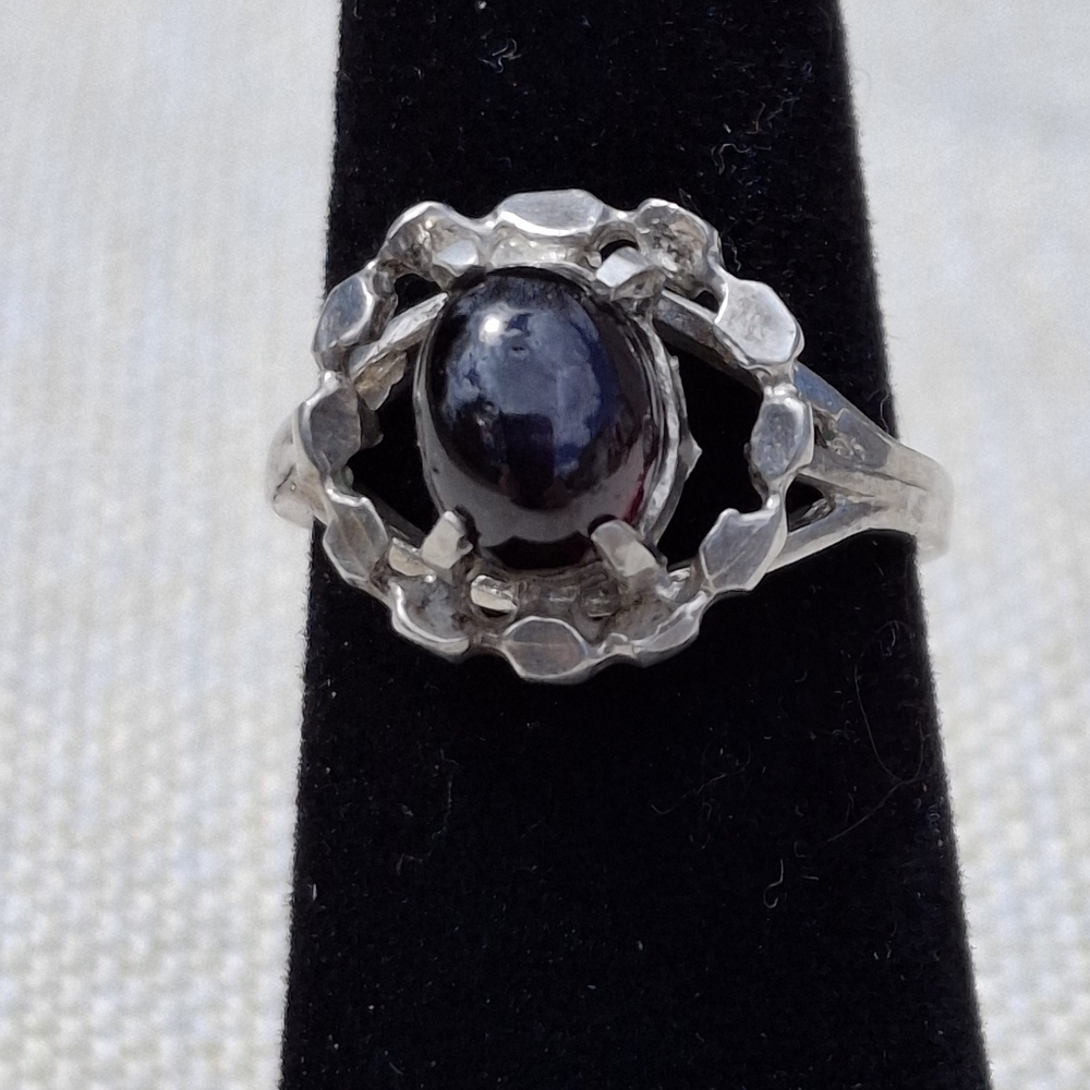 Sterling Silver And Black Iolite Ring Size 5.75